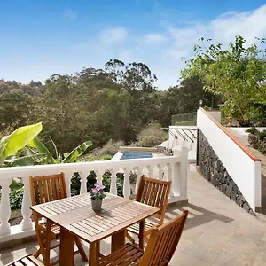 https://la-bodega-de-julin.tenerifehoteles.net